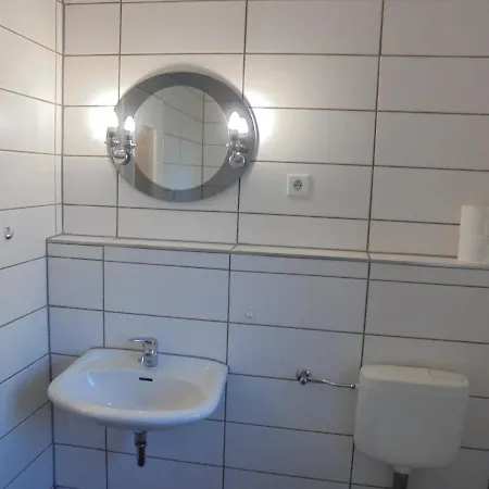 Apartmenthaus Am Schlosspark 3*