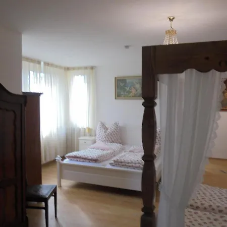 Apartmenthaus Am Schlosspark 3* Schkopau