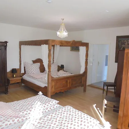 게스트하우스 Apartmenthaus Am Schlosspark 슈코파우