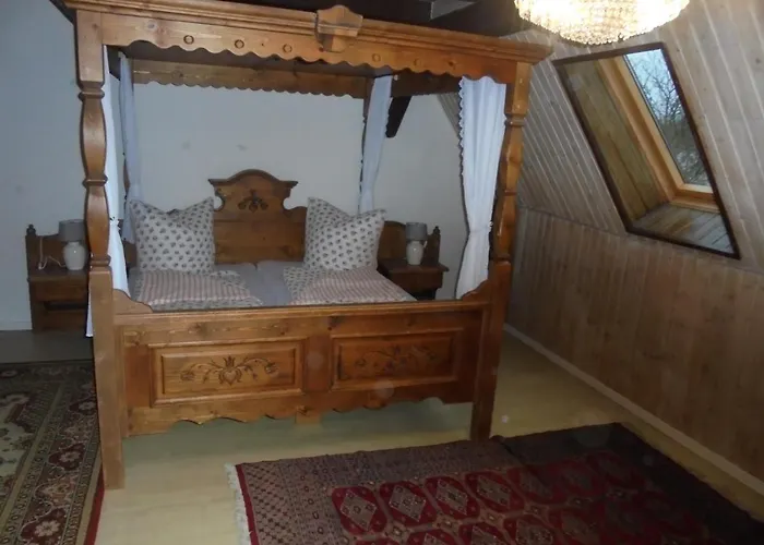 Apartmenthaus Am Schlosspark 3*