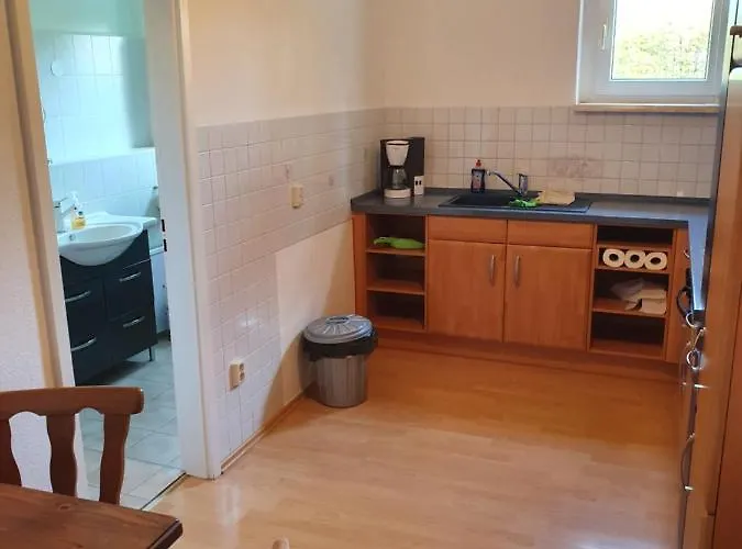 Πανσιόν Apartmenthaus Am Schlosspark Schkopau